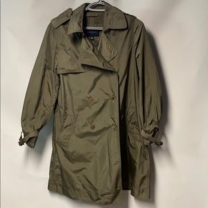 Banana Republic Trench Coat Size M